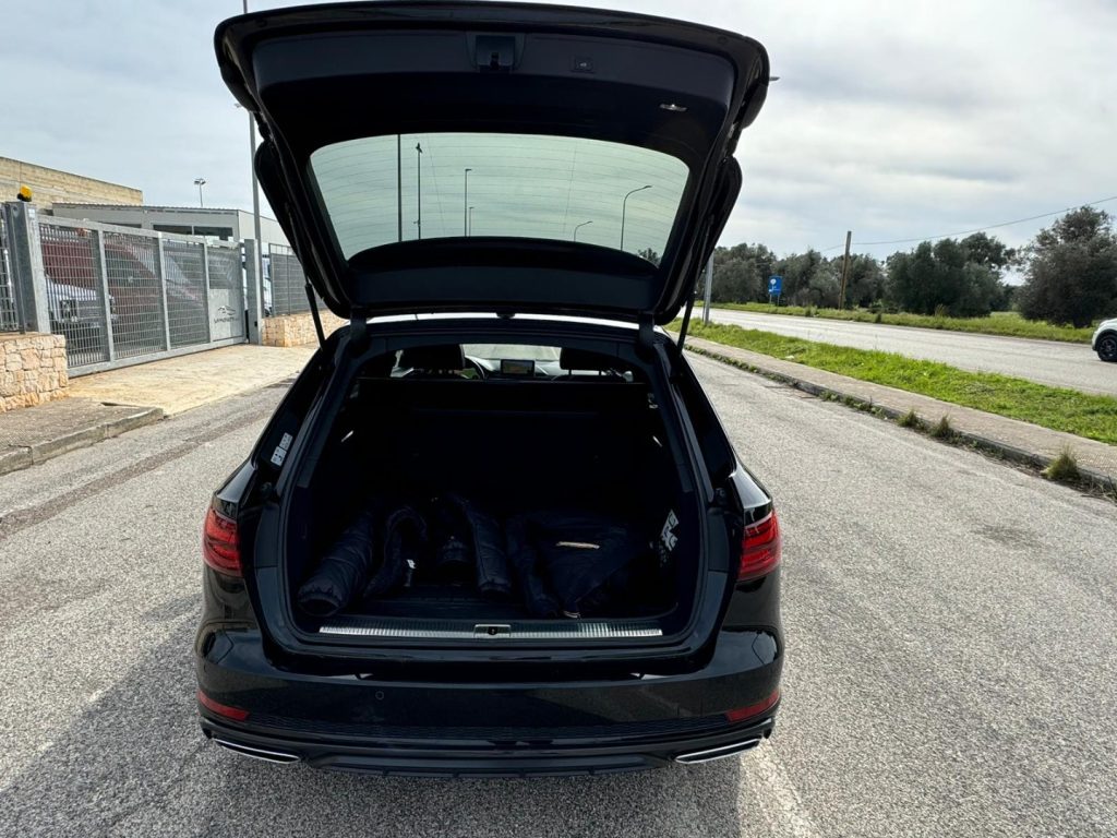 AUDI A4 Avant 3.0 50 TDI quattro tiptronic Business Sport